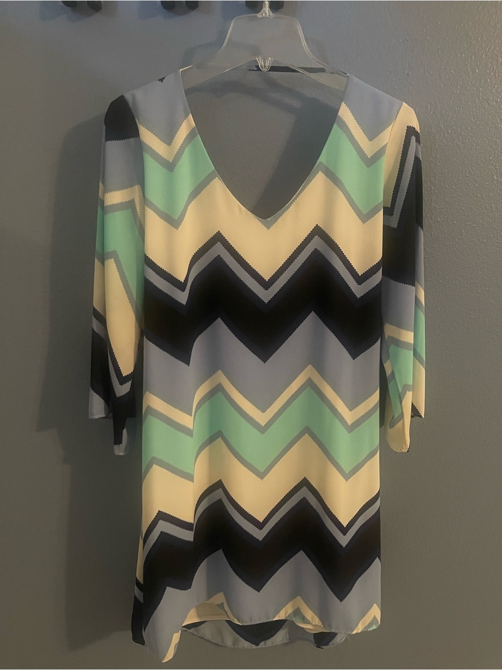 Charming Charlie Chevron V-Neck Tunic in Mint, Cream & Black